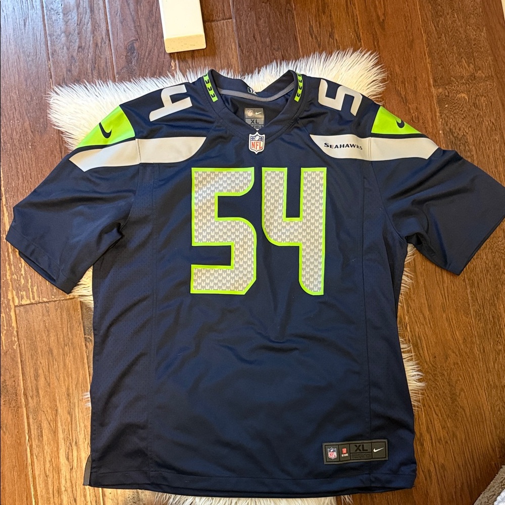 Seattle Seahawks Nike Jersey: Bobby Wager 54. EUC Xl